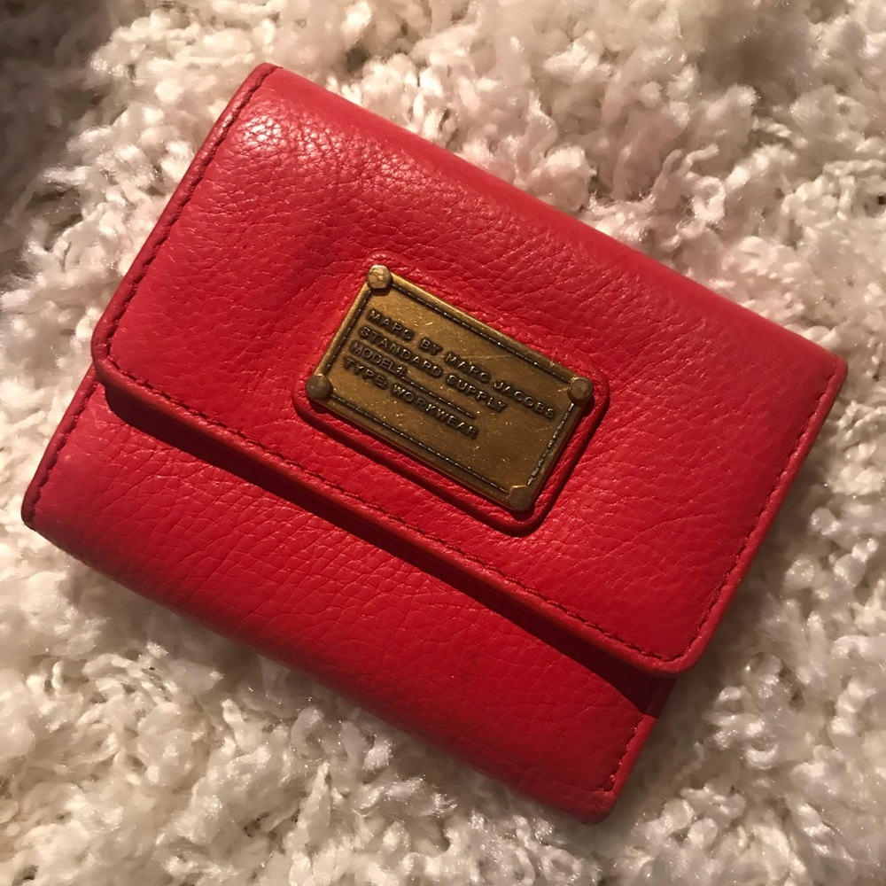 Marc Jacobs Classic wallet